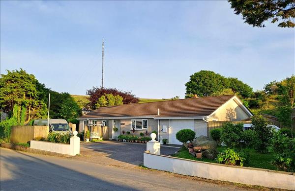 CARNKIE, REDRUTH